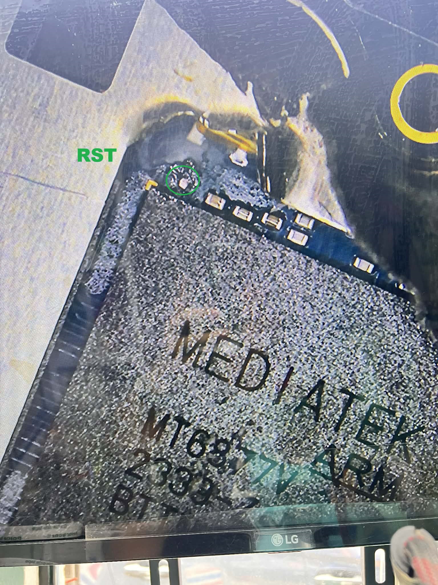 9brgTgD.jpeg