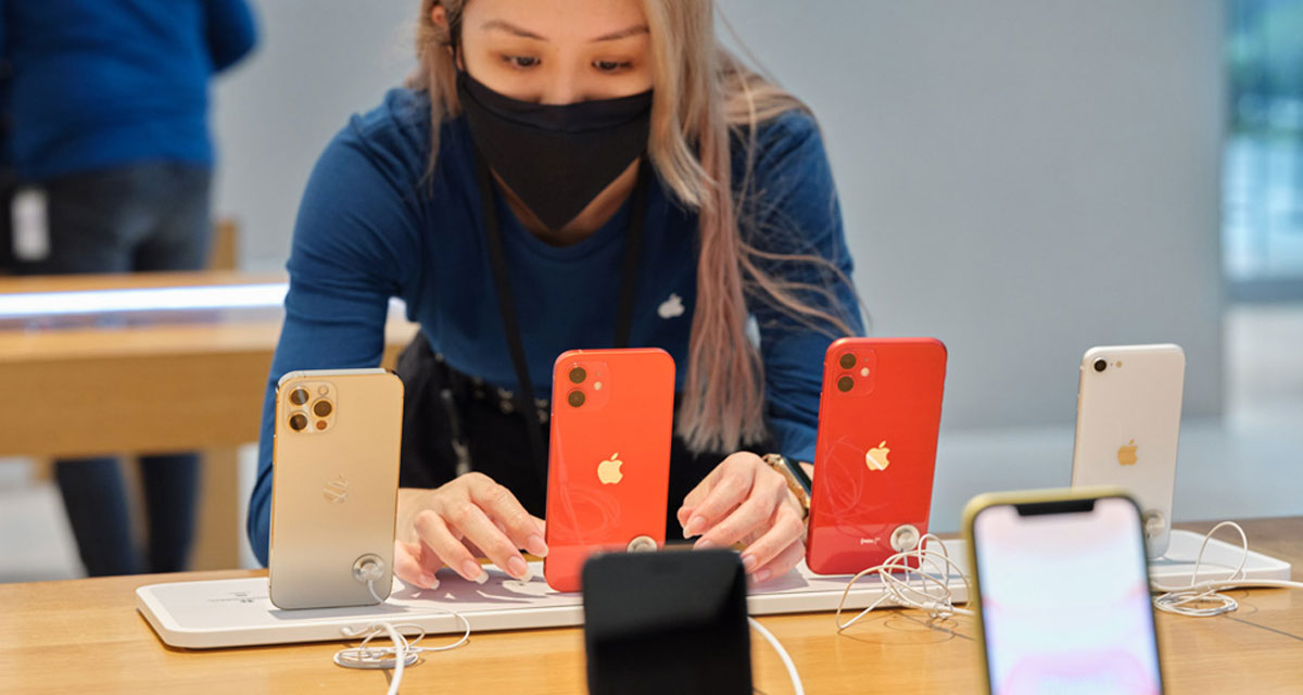 iphone-12-apple-store-1200.jpg