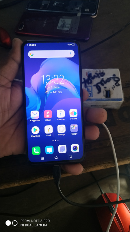 VIVO-V15-PRO-VIVO-1818-PD1832-11.jpg