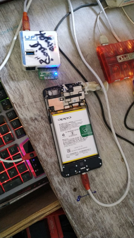 Realme-2-RMX1809-EX-11-A-5.jpg